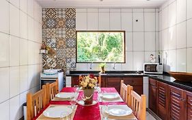 Recanto da Margo 1, casa com acesso a cachoeira